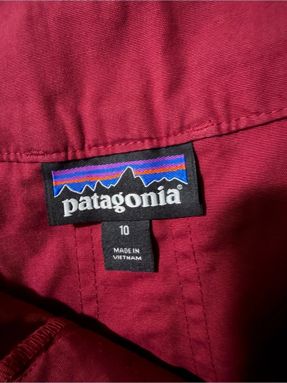 Women's Hiking Pants in Burgundy